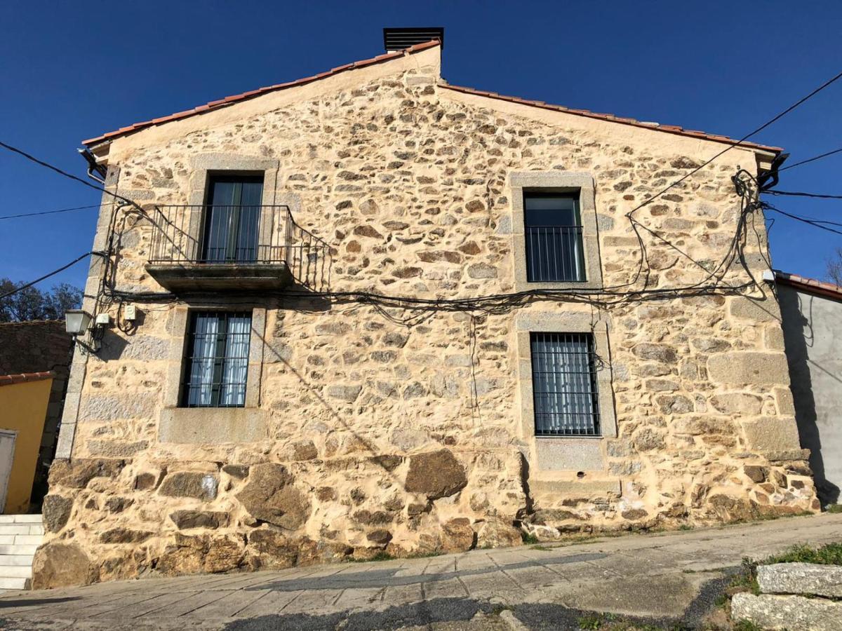 Casa Rural Fuente La Bolera Gilbuena 外观 照片